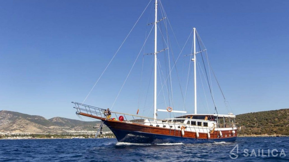 Gulet - Yacht Charter Sailica