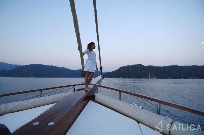 Gulet - Yacht Charter Sailica