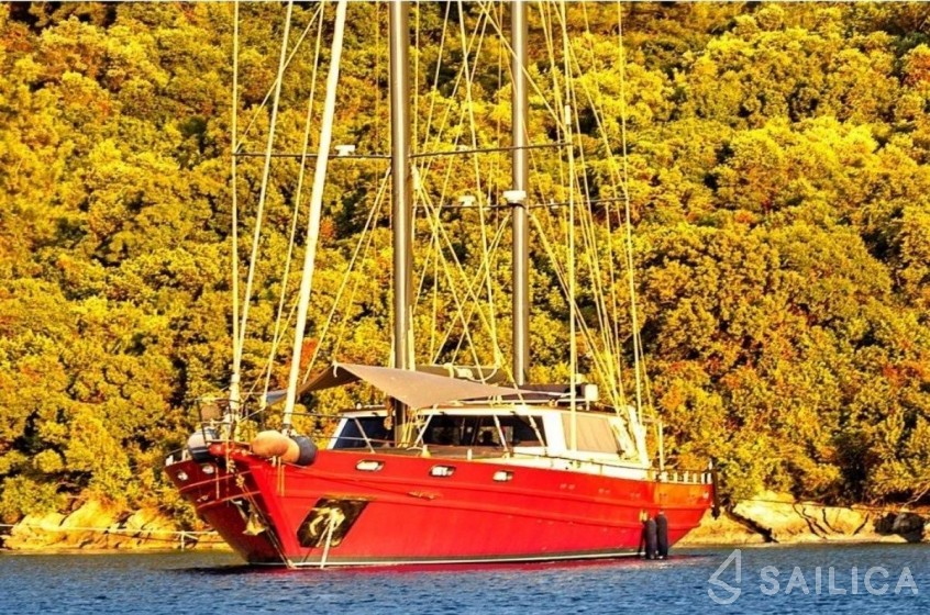 Gulet - Yacht Charter Sailica