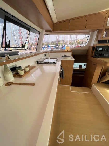 Bali Catsmart - Yacht Charter Sailica