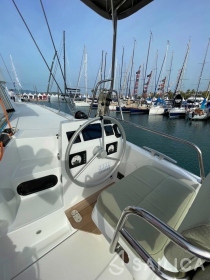Bali Catsmart - Yacht Charter Sailica