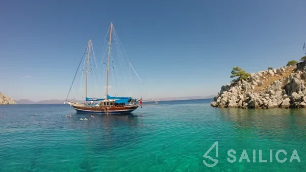 Gulet - Yacht Charter Sailica