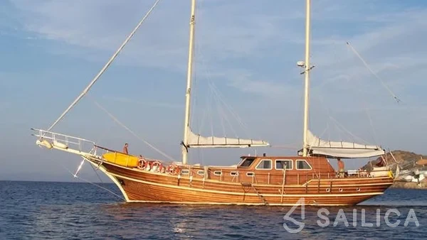 Gulet - Yacht Charter Sailica