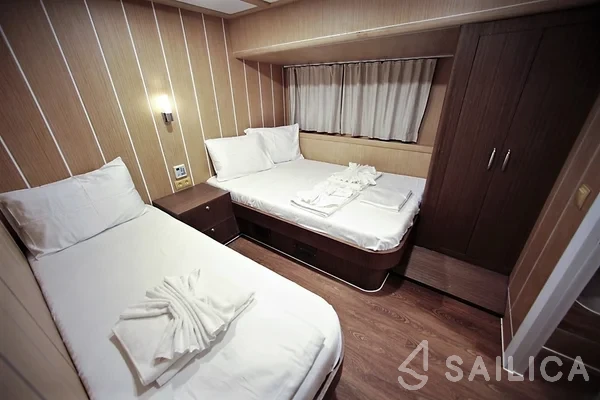 Gulet - Yacht Charter Sailica