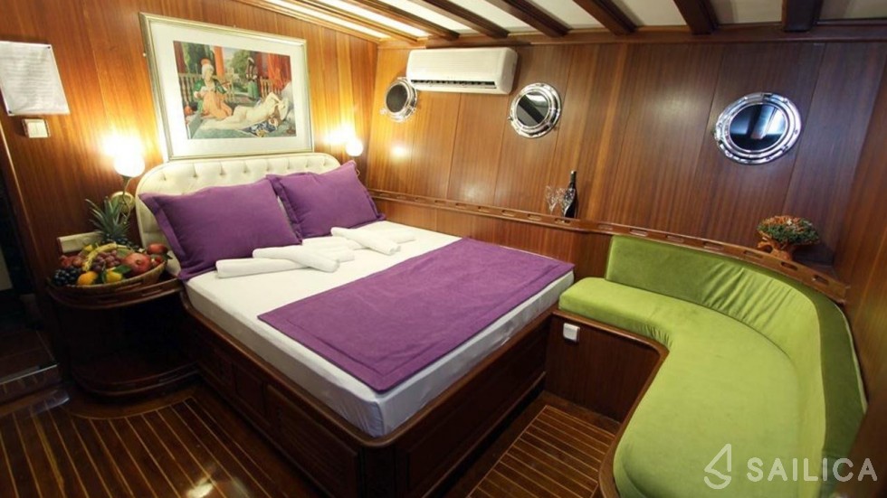 Gulet - Yacht Charter Sailica