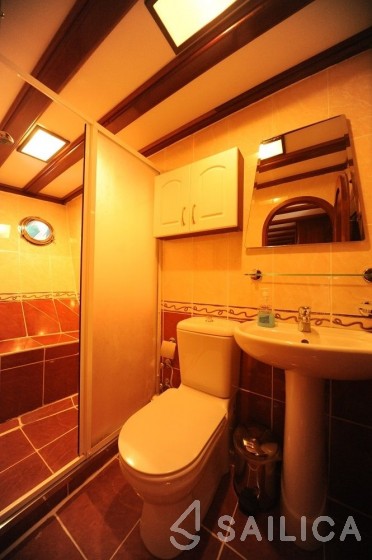 Gulet - Yacht Charter Sailica