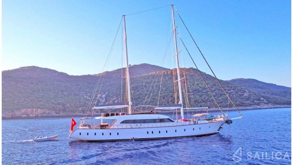 Gulet - Yacht Charter Sailica