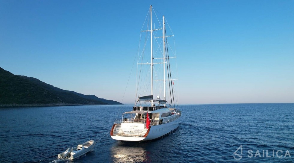 Gulet - Yacht Charter Sailica