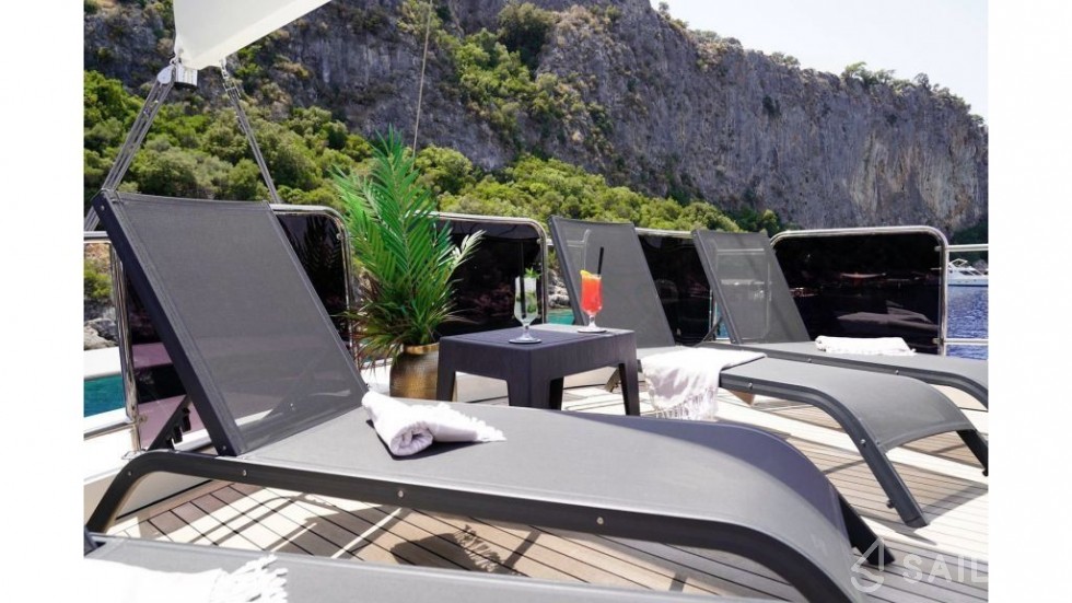 Gulet - Yacht Charter Sailica