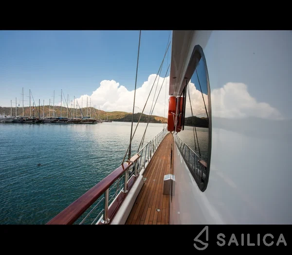 Gulet - Yacht Charter Sailica