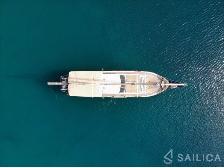 Gulet - Yacht Charter Sailica