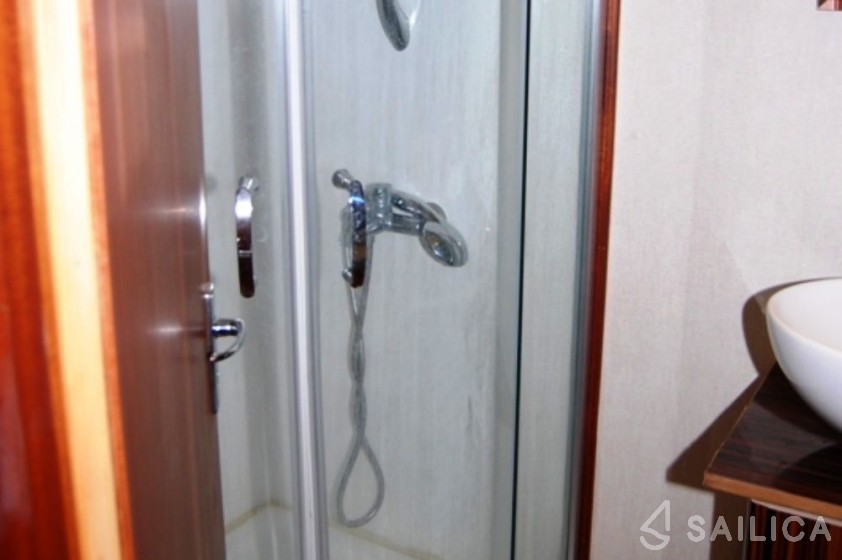 Gulet - Yacht Charter Sailica