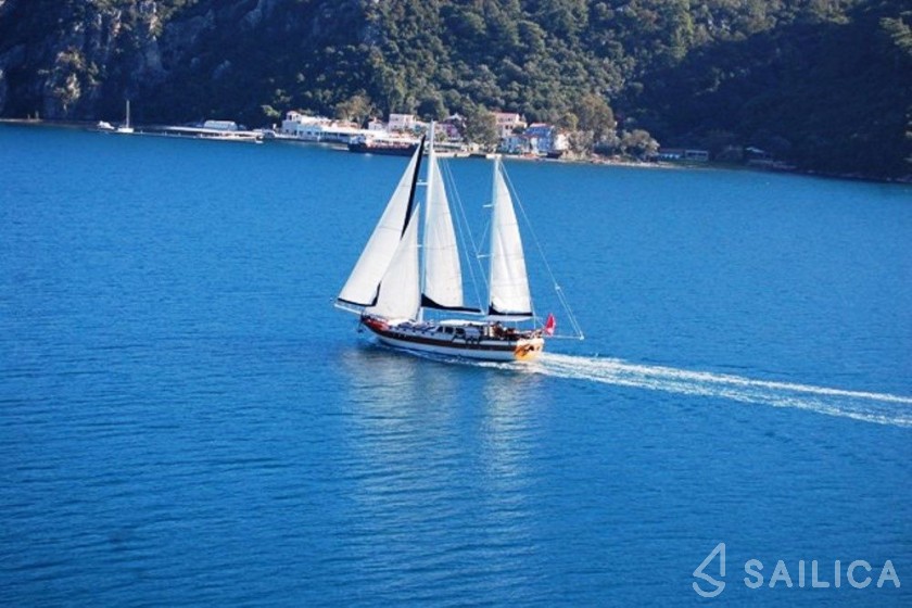 Gulet - Yacht Charter Sailica