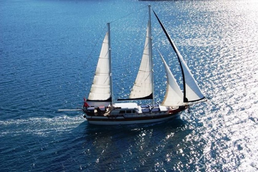 Gulet - Yacht Charter Sailica