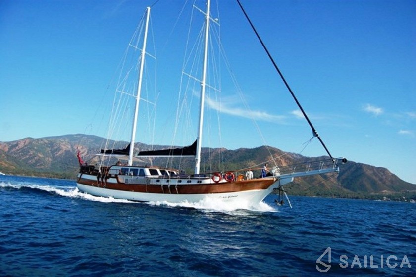 Gulet - Yacht Charter Sailica