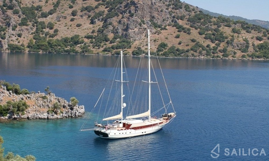 Gulet - Yacht Charter Sailica