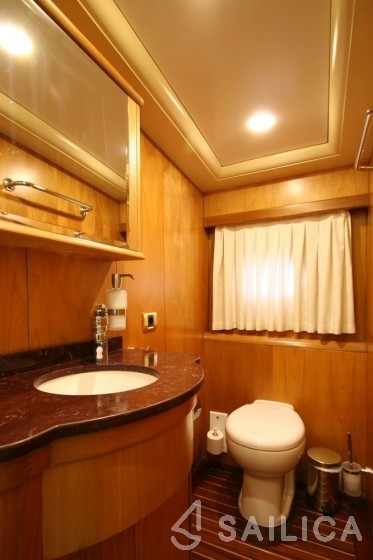 Gulet - Yacht Charter Sailica