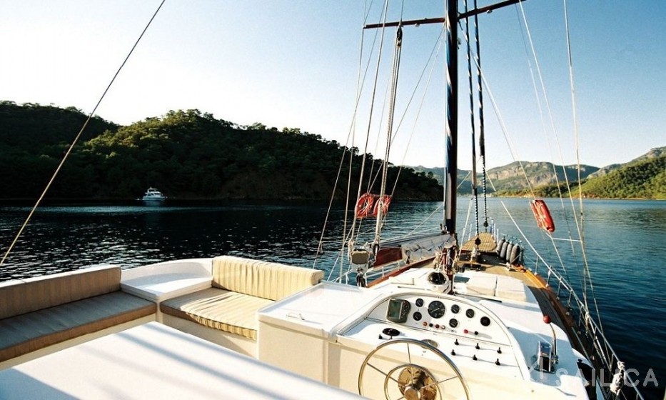 Gulet - Yacht Charter Sailica