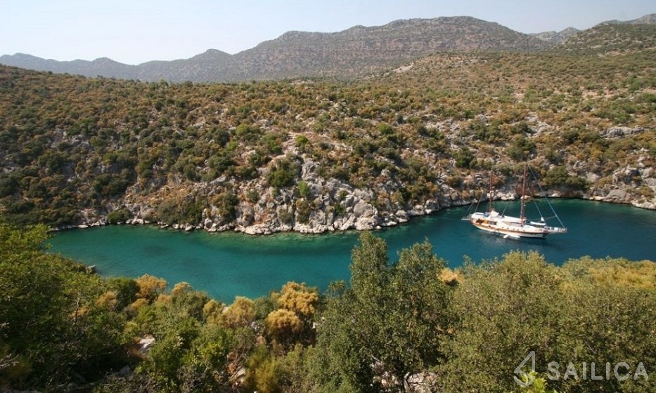 Gulet - Yacht Charter Sailica