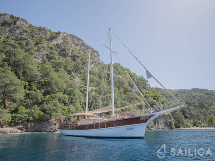 Gulet - Yacht Charter Sailica