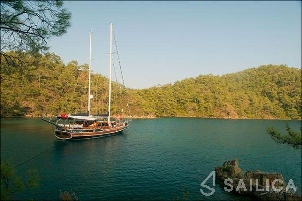 Gulet - Yacht Charter Sailica