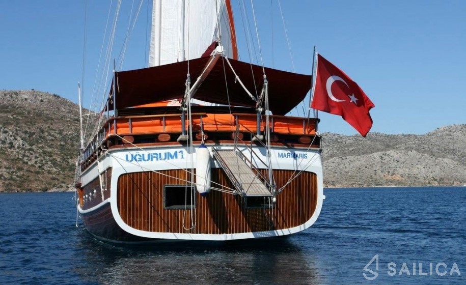 Gulet - Yacht Charter Sailica