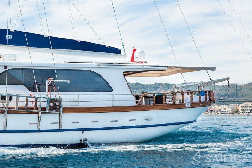 Gulet - Yacht Charter Sailica