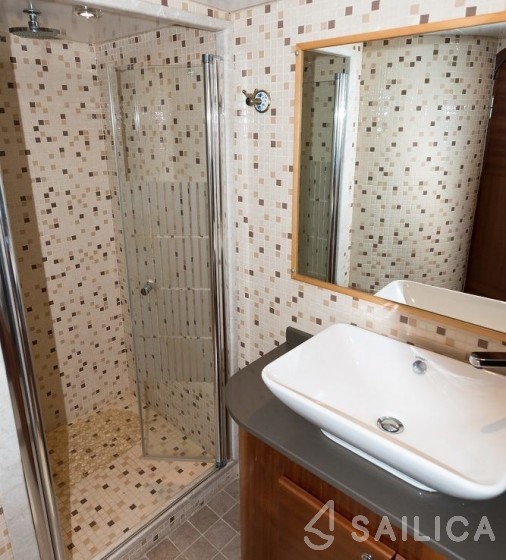Gulet - Yacht Charter Sailica