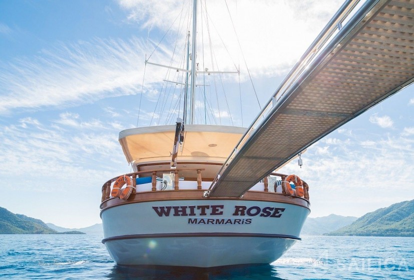 Gulet - Yacht Charter Sailica