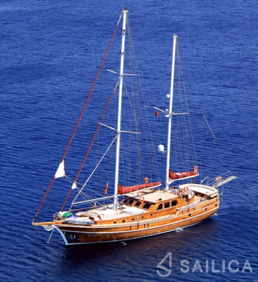 Gulet - Yacht Charter Sailica