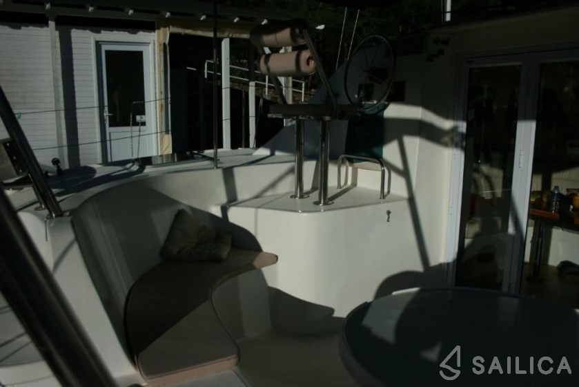 Jaguar 36 - Yacht Charter Sailica