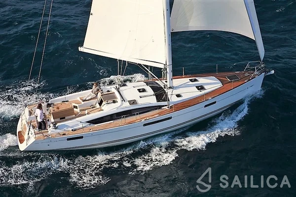 Jeanneau 53 - Yacht Charter Sailica