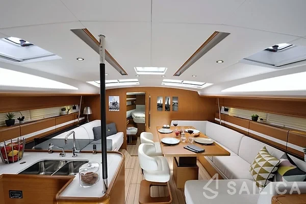 Jeanneau 53 - Yacht Charter Sailica