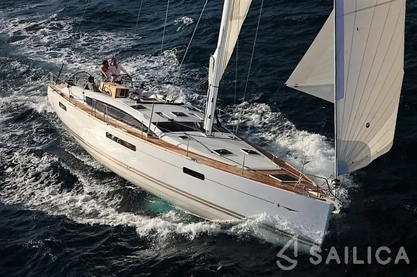 Jeanneau 53 - Yacht Charter Sailica