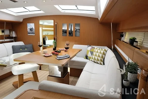 Jeanneau 53 - Yacht Charter Sailica