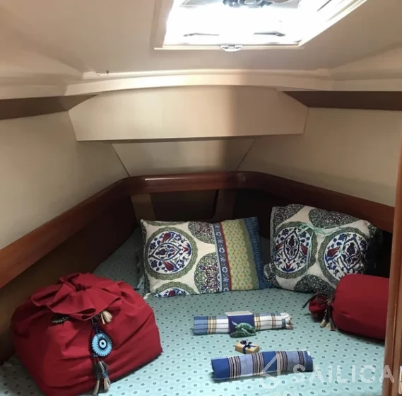 Sun Odyssey 39i - Yacht Charter Sailica