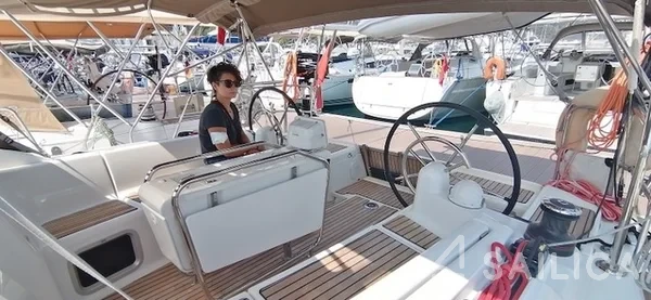 Sun Odyssey 419 - Yacht Charter Sailica