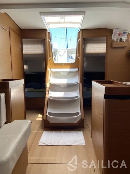 Sun Odyssey 440 - Yacht Charter Sailica