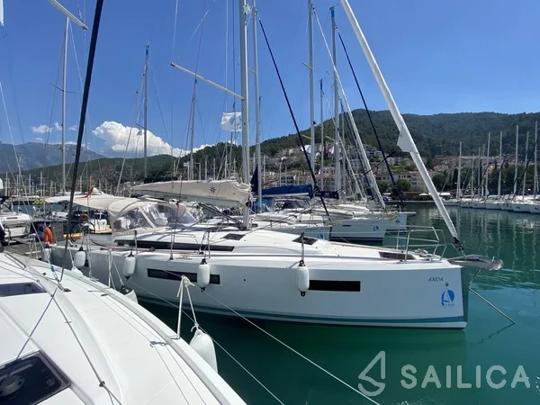 Sun Odyssey 440 - Yacht Charter Sailica