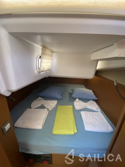 Sun Odyssey 440 - Yacht Charter Sailica