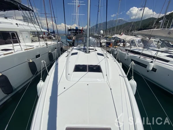 Sun Odyssey 440 - Yacht Charter Sailica