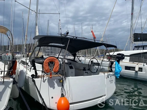 Sun Odyssey 490 - Yacht Charter Sailica