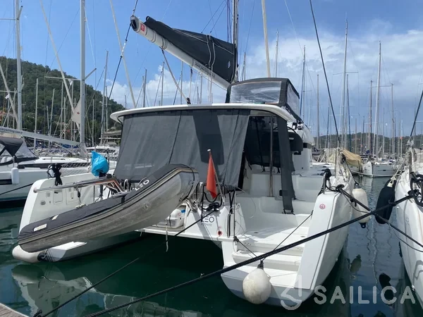 Lagoon 40 - Yacht Charter Sailica