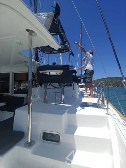 Lagoon 40 - Yacht Charter Sailica