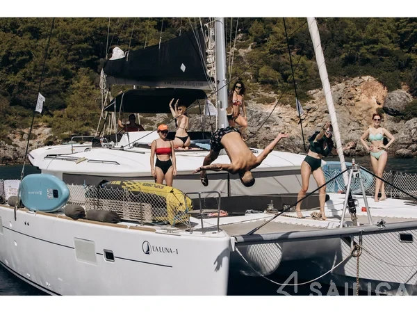 Lagoon 450 - Yacht Charter Sailica