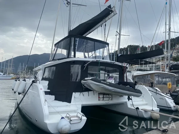 Lagoon 46  - Yacht Charter Sailica