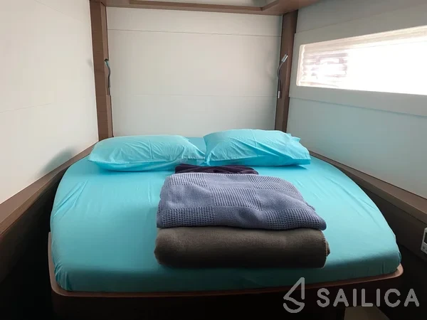 Lagoon 46  - Yacht Charter Sailica