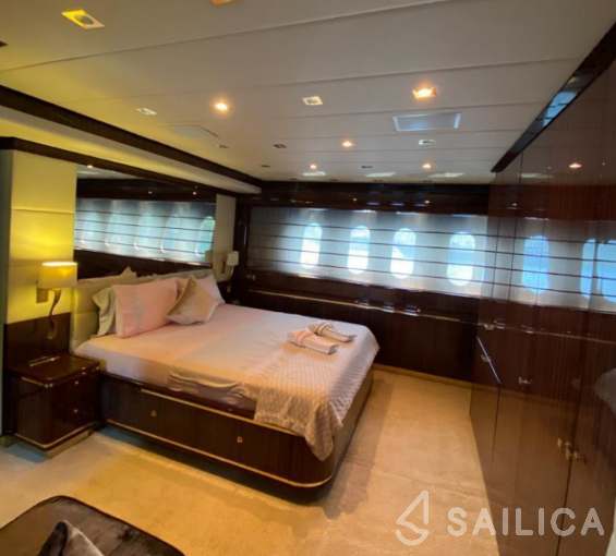 Leopard 101 - Yacht Charter Sailica