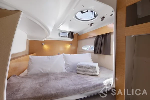 Lipari 41 - Yacht Charter Sailica