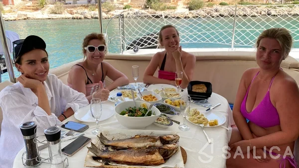 Lipari 41 - Yacht Charter Sailica